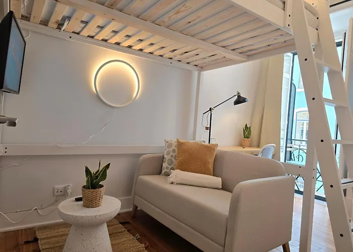 Estrela Charming By Host-point 3*