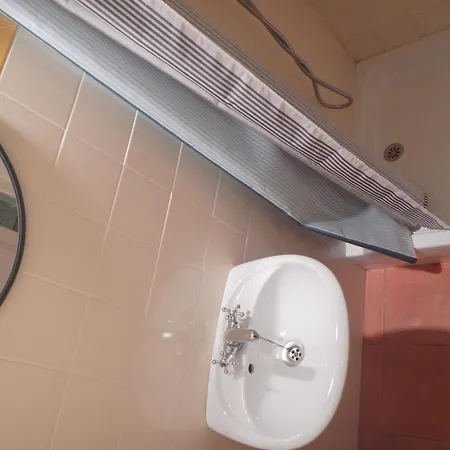 Estrela Charming By Host-point 3* Lisboa