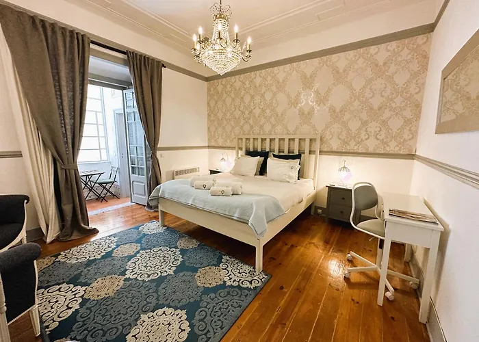 Estrela Charming By Host-point