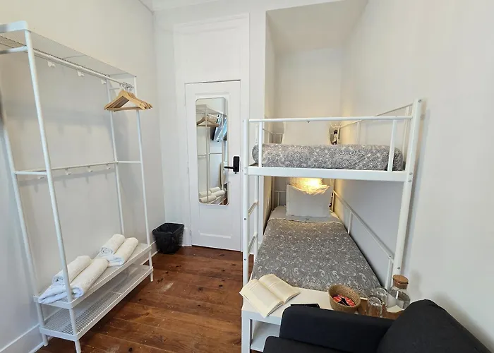 Estrela Charming By Host-point