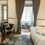 Estrela Charming By Host-point 3* Lisboa